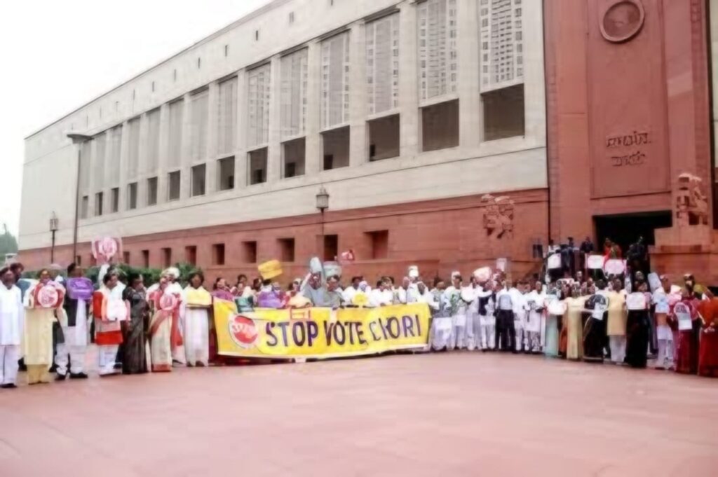 बड़ी खबर: 2029 में ही लागू होगा महिला आरक्षण? लोकसभा में बढ़ेंगी सीटें, 273 महिलाएं बनेंगी सांसद!