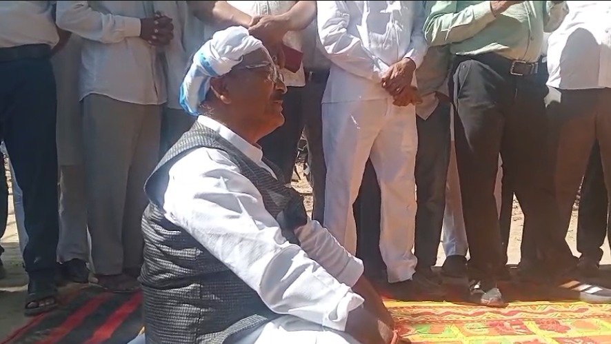 “गन्ना भुगतान को लेकर नवाबगंज में गरजे पूर्व राज्यमंत्री, भाजपा सरकार पर साधा निशाना”