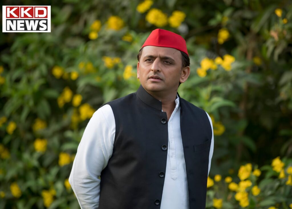 गाजीपुर पत्थरबाजी: सपा डेलिगेशन और ग्रामीणों में भिड़ंत, अखिलेश यादव का तीखा रिएक्शन |